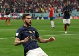 Ayam Jantan Akhiri Kegarangan Singa Atlas dengan Skor 2-0