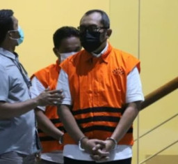 Resmi Ditahan KPK, Sahat Ngaku Salah