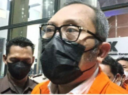 Demi Dana Hibah Rp 80 M, Kades Abdul Hamid Beri Sahat Uang Pelicin Rp 5 M