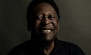 Legenda Sepakbola, Pele Meninggal di Usia 82 Tahun