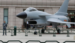 Sembilan Pesawat Jet Tempur China Invasi Taiwan