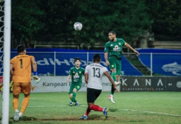 Susah Payah, Persebaya Akhirnya Taklukan Madura United Dalam Derby Suramadu