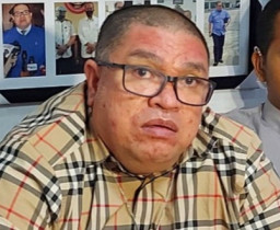 Hotman Paris Publikasikan Bukti Dugaan Pemalsuan Ijazah Razman