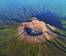 Gunung Raung Kini Berstatus Waspada