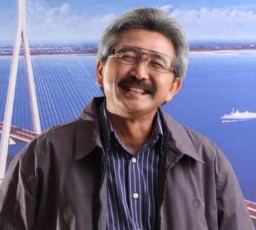 Hermanto Dardak, Ayah Wagub Jatim Emil Dardak Meninggal Dalam Kecelakaan di Jalan Tol