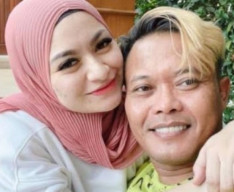 Sule  Bantah Nathalie Sedang Hamil Anak Kedua