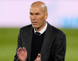 Zidane Bakal Satukan Ronaldo dan Messi