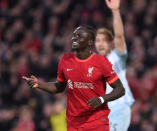 Kalahkan West Ham, Liverpool Tempel Ketat Manchester City di Puncak