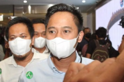 Setelah Diperiksa 13 Jam, Doni Salmanan Langsung Dijebloskan Tahanan