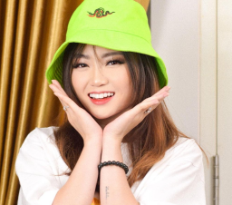 Vanessa Khong Ngaku Sudah Kaya sejak Lahir lalu Hapus Semua Foto Indra Kenz