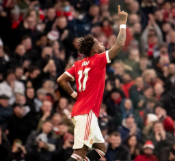 Fred Selamatkan MU dari Malu