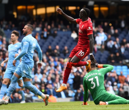Liverpool Tahan Imbang Manchester City