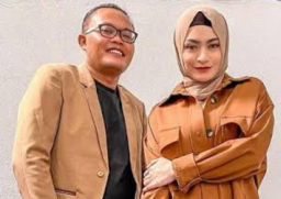 Sule Digugat Cerai Istri