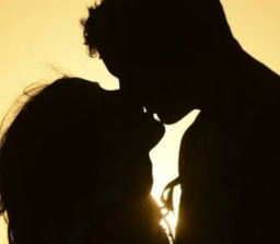 Efek Ciuman, tak Kalah Dahsyat dengan Olahraga