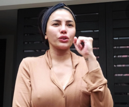 Tak Ditahan meski Berstatus Tersangka, Nikita Mirzani malah ke Luar Negeri
