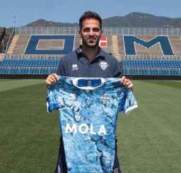 Jersey Como Rancangan Putra Prabowo