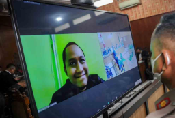 Dakwaan Doni Salmanan, Rizky Febian Disebut Terima Rp 400 Juta