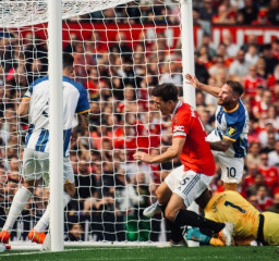 Memalukan! Laga Perdana, MU Kalah di Kandang Sendiri