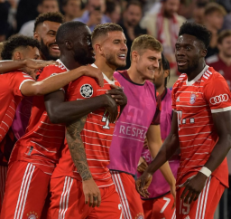 Lewandowski Digebuk Sang Mantan 2 Gol tanpa Balas