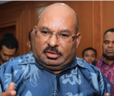 Terkait Lukas Enembe, Andi Arief Bandingkan dengan Harun Masiku