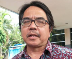 Capreskan Ganjar, Ade Armando Ngaku Makin Cinta PSI
