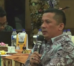 Marah, Bupati Meranti Sebut Staf Kemenkeu Iblis dan Ancam Gabung Malaysia