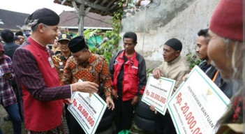 Ganjar Tak Keberatan Bantuan dari Baznas Ditarik Kembali