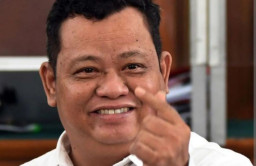 Jelaskan Arti 'Duri Dalam Daging',  Om Kuat Minta Bebas