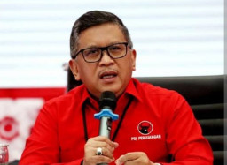 Soal Impor Beras, Hasto Salahkan Partai Lain