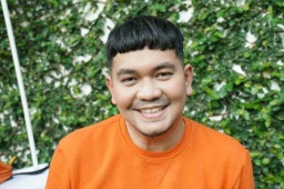 Digugat Cerai, Indra Bekti Kontrol ke Rumah Sakit Sendiri