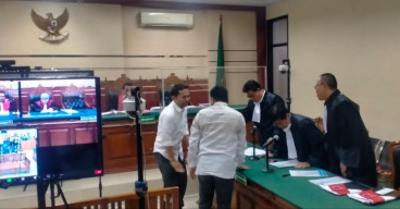 Sahat Tua Simanjuntak Terima Uang Korupsi Dana Hibah Rp 39,5 M
