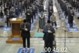 Viral Shalat Id dengan Jamaah Wanita di Saf Depan, MUI: Ponpes Al-Zaytun Tertutup