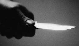 Diduga Mabuk, Pria Nigeria Ngamuk lalu  Tusuk Dua Nenek