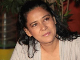 Rumah Lydia Kandou Jadi Sarang Ular Kobra