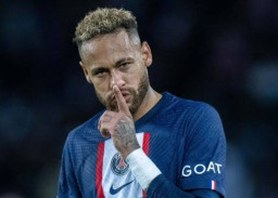 Melempem di Paris, Neymar Bakal Merumput di Arab Saudi