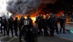 Kerusuhan Prancis Meluas, Makin Tak Terkendali