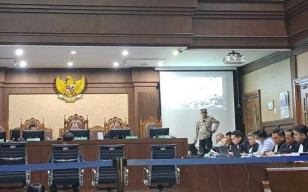 Berbeli-belit, Saksi Sidang Korupsi BTS Pakai Uang Gratifikasi untuk Beli BMW