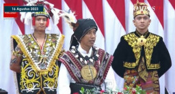 Jokowi: Gaji PNS Naik 12 Persen pada 2024