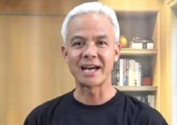 Ganjar Bertahan atau Nyungsep?