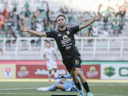 Persebaya Dilatih Uston, Menang 4 Kali Imbang Sekali Dalam 5 Laga