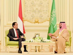 Temui Pangeran MBS, Presiden Jokowi Kutuk Israel