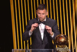 Lionel Messi Raih Ballon d'Or ke-8