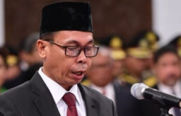 Usai Dilantik Presiden, Nawawi Langsung Usir Firli dari Gedung KPK