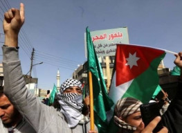 Teroris Israel Serang Kamp Pengungsian, 110 Orang Tewas