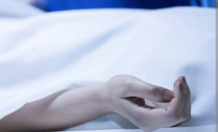 Mahasiswi Ditemuka. Meninggal di Bus