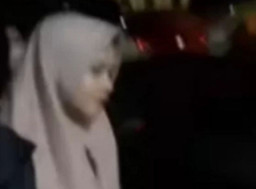 Mama Muda di Jambi Paksa 17 Anak Tonton Dia Berhubungan Intim dengan Suami