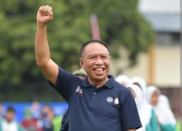 Menpora dan Ratu Tisha Jabat Waketum PSSI