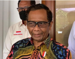 Mahfud MD: Boleh Berpolitik di Masjid, tapi.....