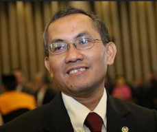 Usai Dibacok, Mantan Ketua KY Jaja Ahmad Jayus Wafat