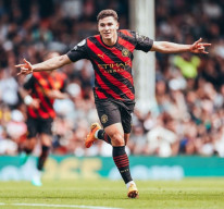 Kalahkan Fulham, Man City Usir Arsenal dari Puncak Klasemen